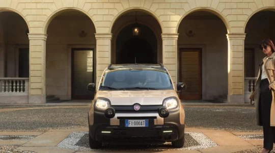Fiat pokazał nową Pandinę. Ten szczegół nawiązuje do kultowego modelu sprzed lat